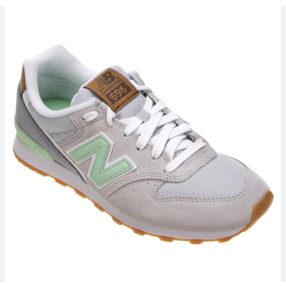 New Balance 696 Running Sneakers Size 6.5